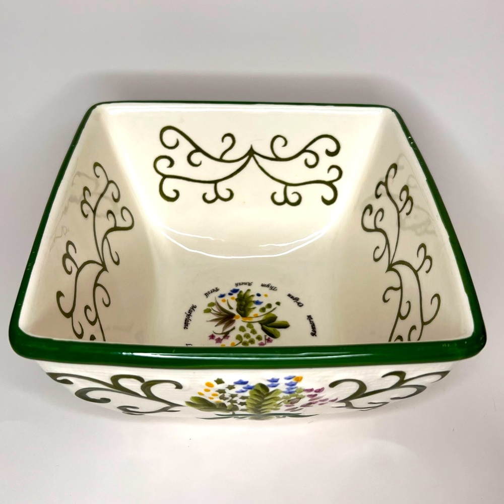 Temp-tations Presentable Ovenware  By Tara Vintage Floral Oven Dish *pics/notes